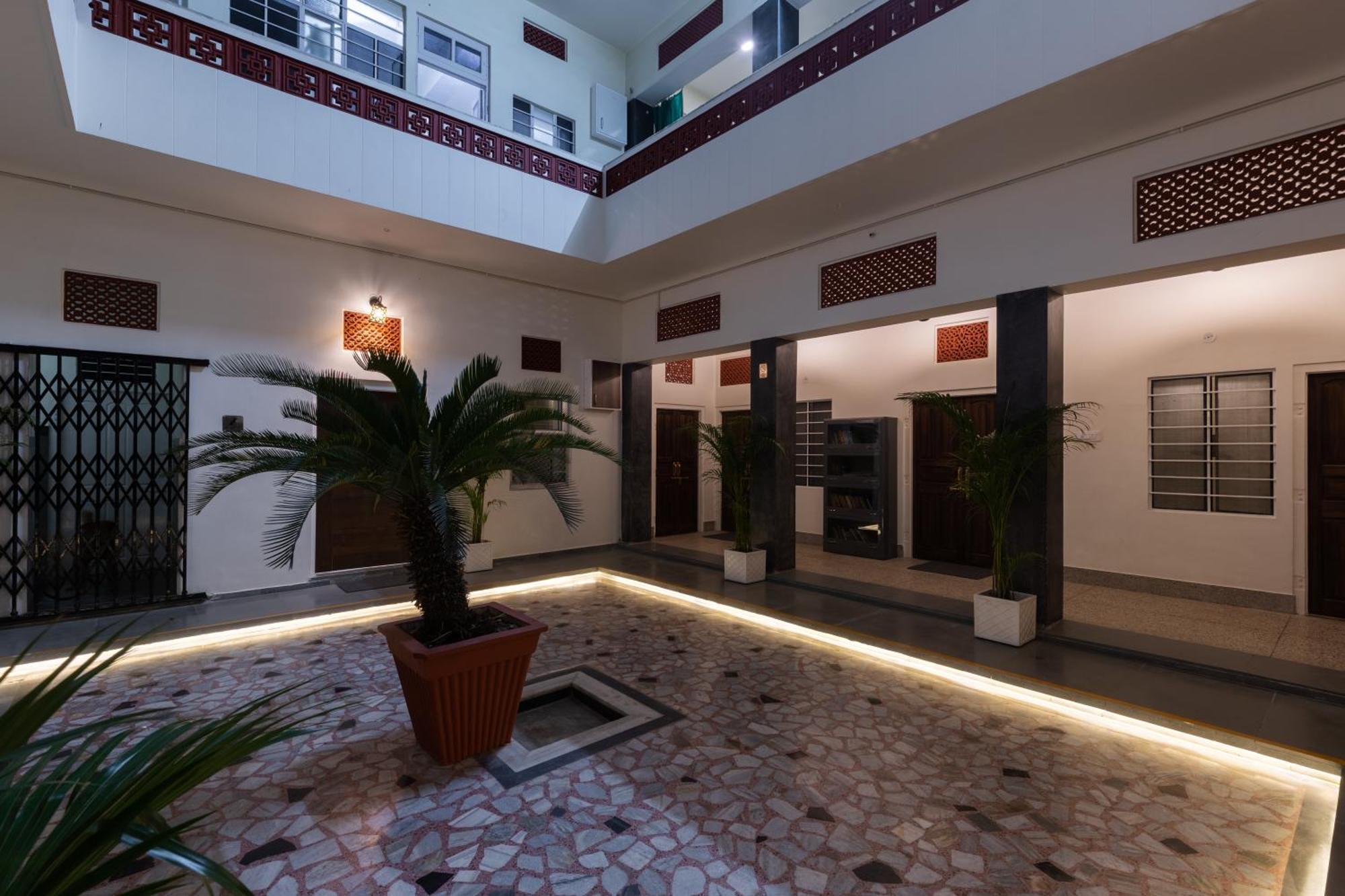 Heart Of The City Homestay By Rashmi Jaipur Buitenkant foto